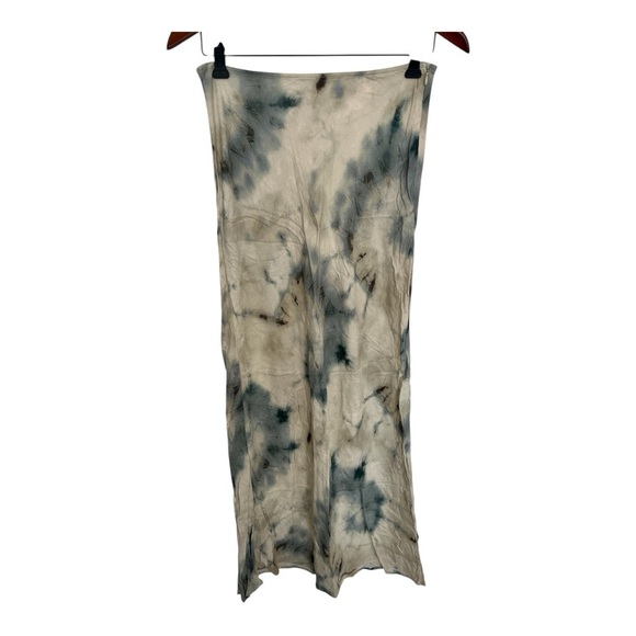 Pull&Bear Dresses & Skirts - Pull& Bear Tie-Dye Maxi Skirt size medium